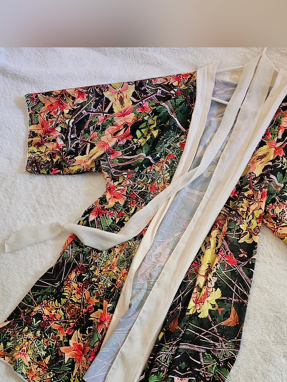 Art Of Where Custom Made Kimono, Size Small